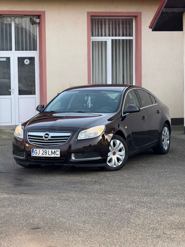 Maro Utilizat 2012 Opel Insignia Berlinǎ | 4.290 EUR - Imagine 1/4