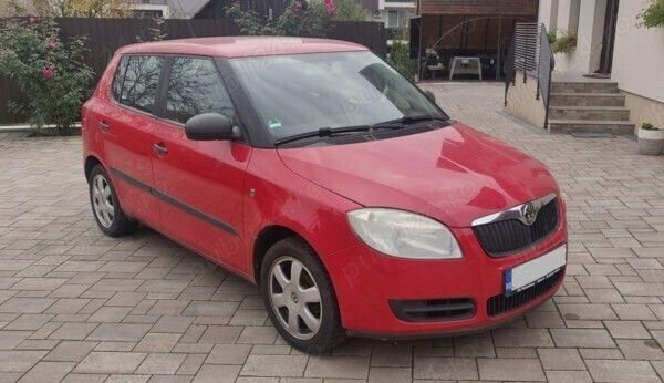 Utilizat 2007 Skoda Fabia Hatchback | 2.850 EUR (Scump) - Imagine 1/4