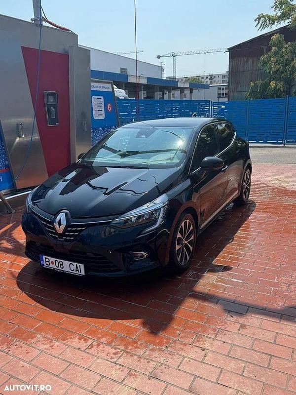 Culoarenegru Utilizat 2022 Renault Clio V RS Line | 12.000 EUR (Preț OK) - Imagine 1/4