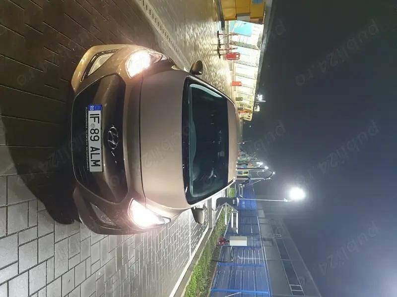 Maro Utilizat 2014 Hyundai i30 Hatchback | 8.500 EUR (Puțin scump) - Imagine 1/4