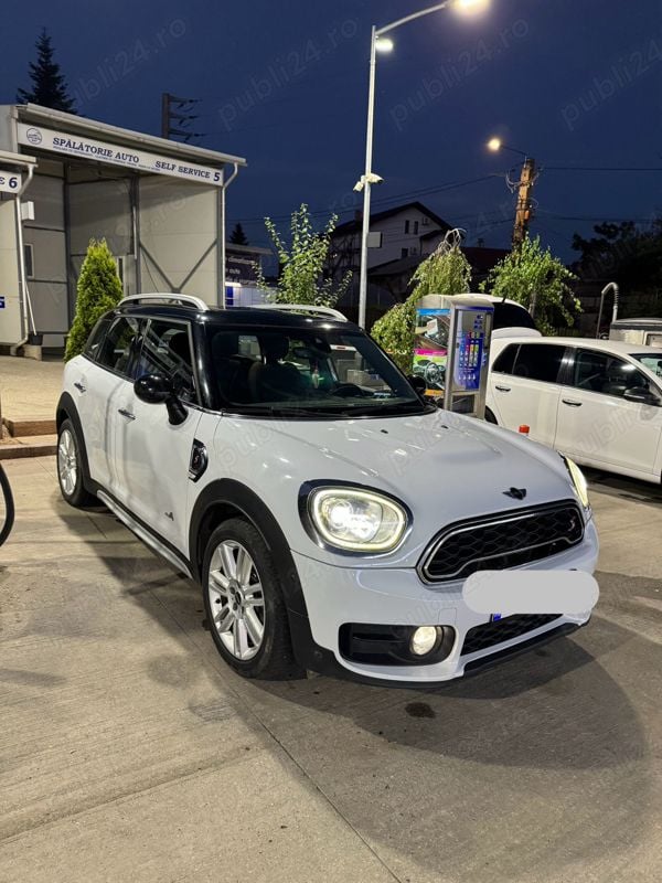 Alb Utilizat 2017 Mini Cooper SD Countryman SUV | 16.500 EUR - Imagine 1/4