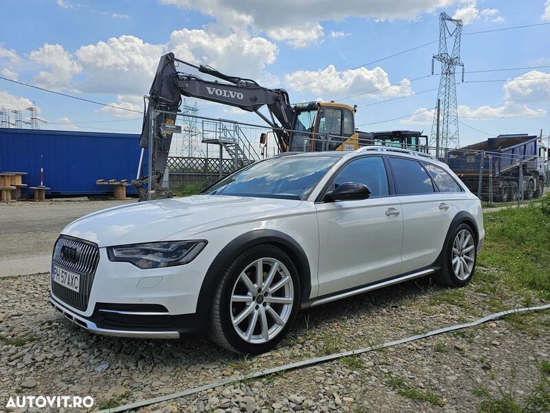 Alb Utilizat 2014 Audi A6 Allroad Comfort Break | 12.450 EUR (Scump) - Imagine 1/4