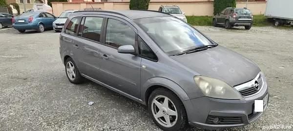Second-hand 2007 Opel Zafira Monovolum | 1.750 EUR (Preț bun) - Imagine 1/4