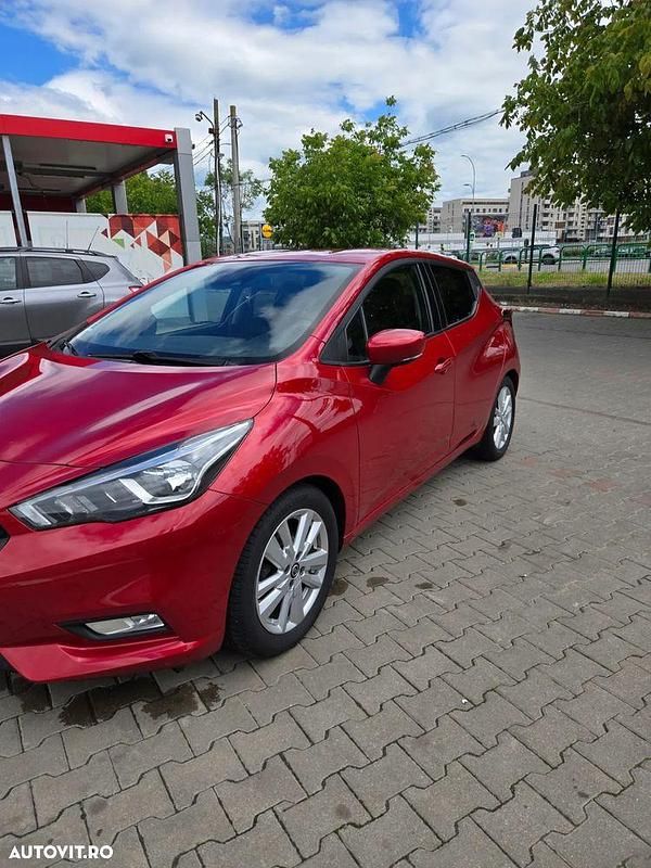 Second-hand Nissan Micra N-Connecta 90 CP (66 kW) 2019 Culoarerosu Hatchback