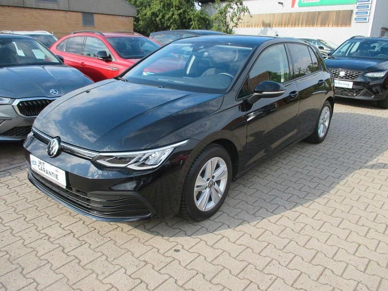 Utilizat 2020 VW Golf VIII Life | 21.922 EUR (Super Preț) - Imagine 1/1