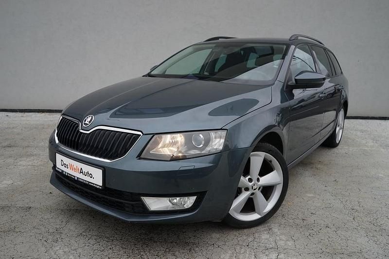 Gri mediumetalicperleffect Utilizat 2015 Skoda Octavia Style Break | 10.950 EUR (Puțin scump) - Imagine 1/4