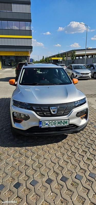 Second-hand Dacia Spring 32 kW (44 CP) 2021 Culoareargint Hatchback