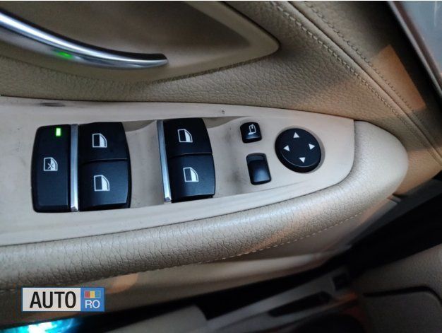 Negru Utilizat 2011 BMW 530 Berlinǎ | 21.500 EUR - Imagine 1/4