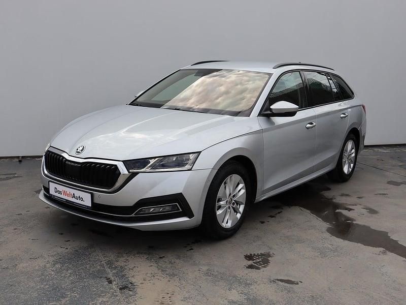 Gri mediu normal Utilizat 2021 Skoda Octavia Style Break | 21.900 EUR (Scump) - Imagine 1/4