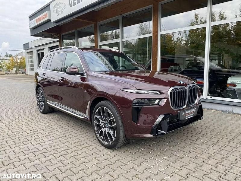 Culoarealte culori Utilizat 2023 BMW X7 Comfort Edition SUV | 81.796 EUR (Preț bun) - Imagine 1/4