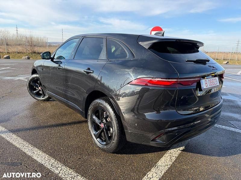 Second-hand Jaguar F-Pace R-Dynamic 204 CP (150 kW) 2021 Culoarenegru SUV