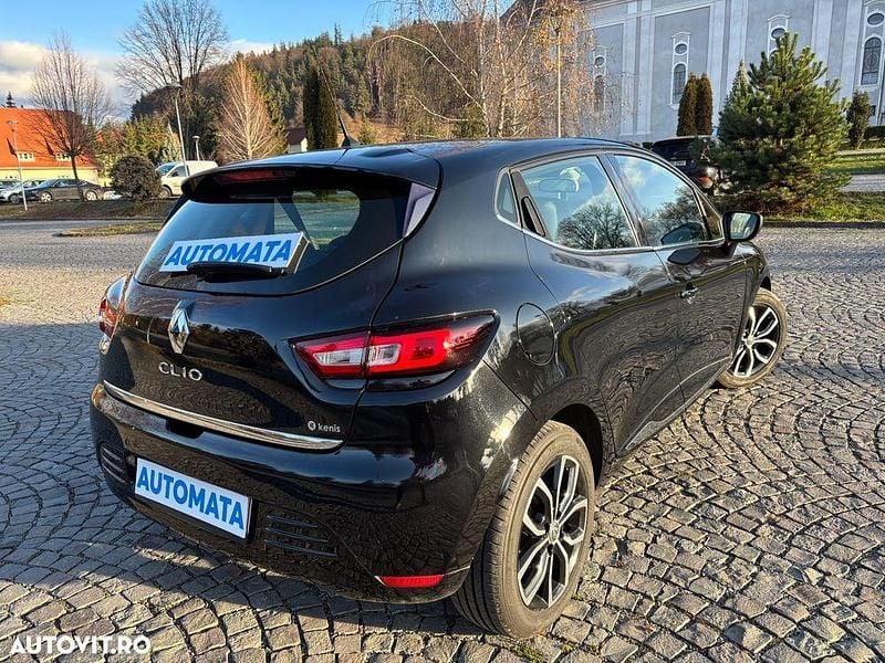 Second-hand Renault Clio IV LIMITED 120 CP (88 kW) 2018 Culoarenegru Hatchback
