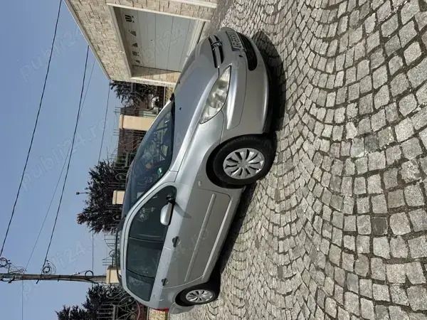 Argintiu Utilizat 2002 Peugeot 307 Break | 1.700 EUR - Imagine 1/4