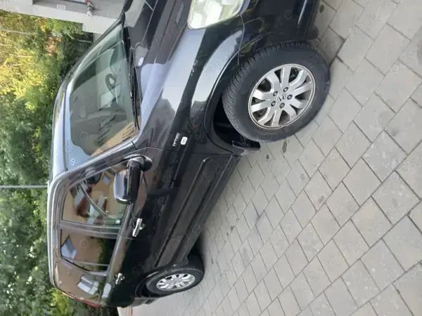 Utilizat 2005 Honda CR-V SUV | 4.800 EUR - Imagine 1/4