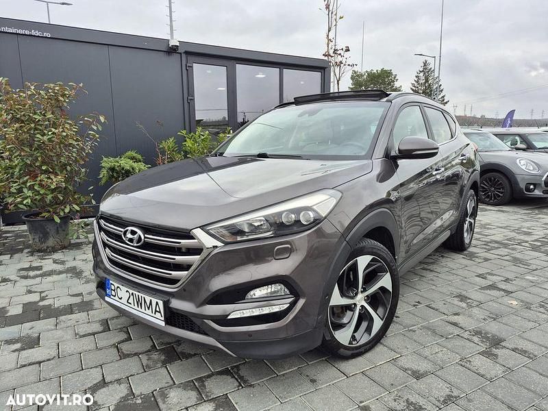 Culoaremaro Utilizat 2015 Hyundai Tucson SUV | 14.999 EUR (Puțin scump) - Imagine 1/4