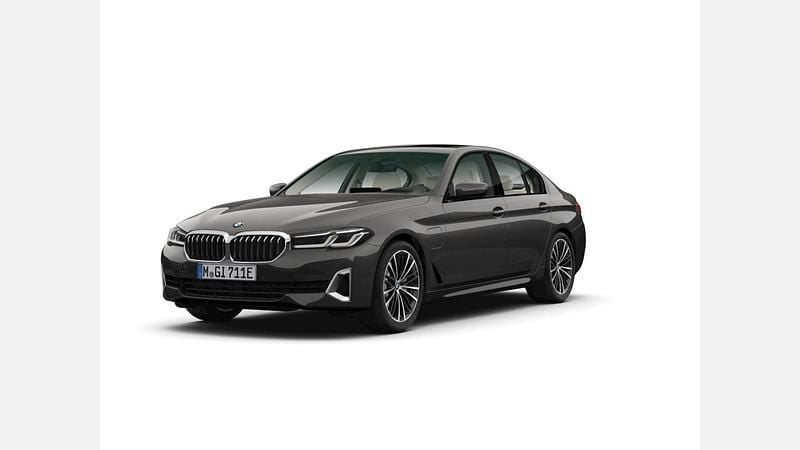 Sophisto grey brillant effect Utilizat 2021 BMW 530e Comfort Edition Berlinǎ | 42.326 EUR (Scump) - Imagine 1/4
