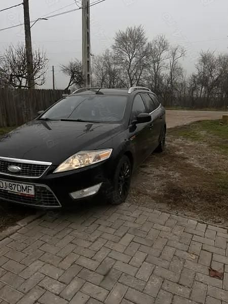 Second-hand Ford Mondeo 130 CP (95 kW) 2009 Negru Berlinǎ