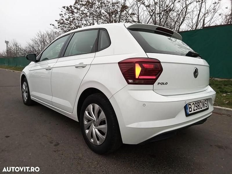 Second-hand VW Polo Comfortline 95 CP (69 kW) 2020 Culoarealb Hatchback
