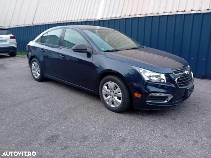Culoarenegru Utilizat 2015 Chevrolet Cruze Hatchback | 6.550 EUR - Imagine 1/4