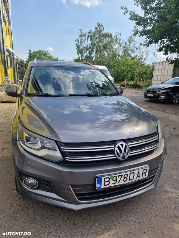 Gri Utilizat 2012 VW Tiguan Sport SUV | 8.999 EUR (Preț OK) - Imagine 1/4