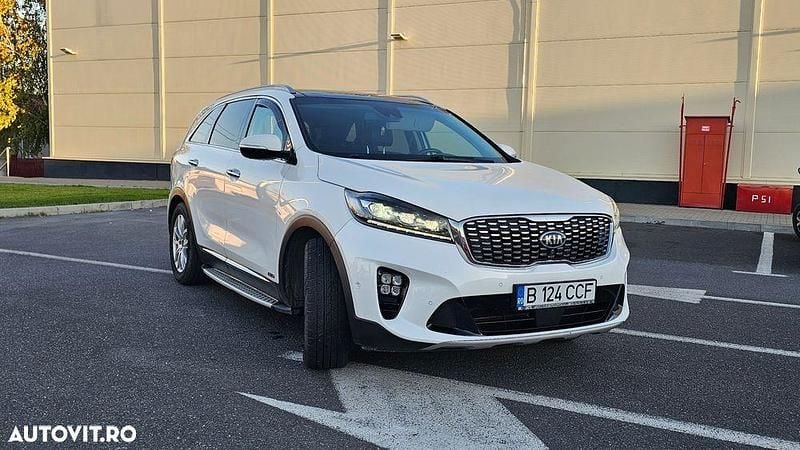 Second-hand Kia Sorento GT-Line 200 CP (147 kW) 2018 Culoarealb SUV