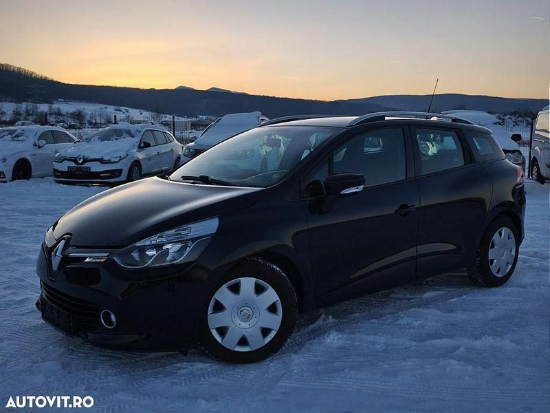 Second-hand Renault Clio GrandTour Bose Edition 110 CP (80 kW) 2015 Culoarenegru Break