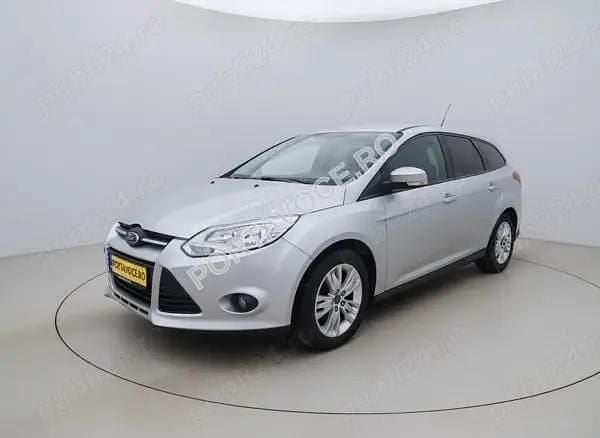 Gri Utilizat 2012 Ford Focus Break | 3.299 EUR (Super Preț) - Imagine 1/4