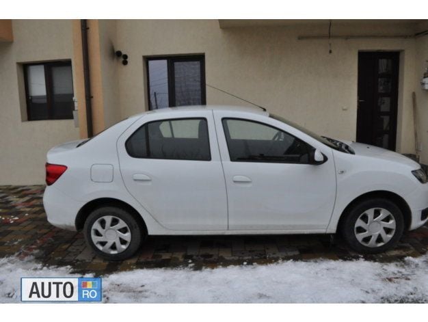 Second-hand Dacia Logan 75 CP (55 kW) 2014 Alb Berlinǎ
