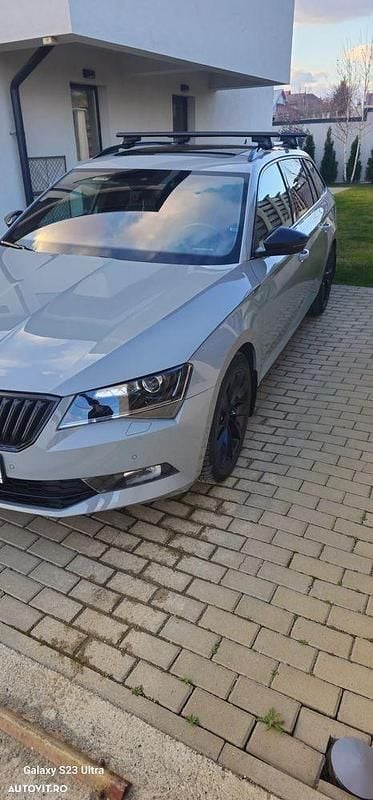 Culoaregri Utilizat 2018 Skoda Superb SportLine Break | 16.800 EUR - Imagine 1/4
