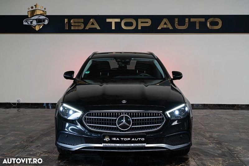 Second-hand Mercedes E300 Exclusive 306 CP (225 kW) 2021 Culoarenegru Break