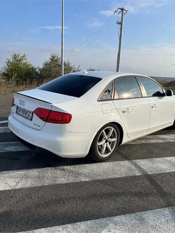 Second-hand Audi A4 146 CP (107 kW) 2009 Berlinǎ