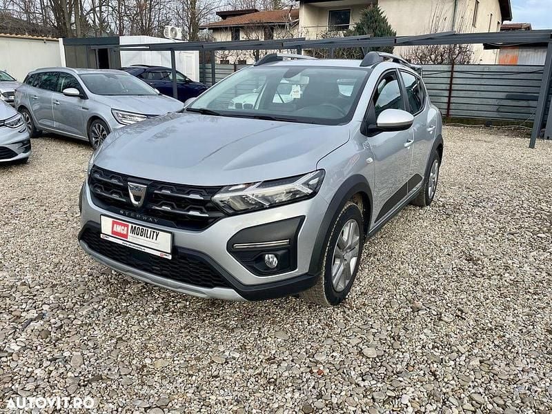 Second-hand Dacia Sandero Comfort 90 CP (66 kW) 2022 Culoaregri Hatchback