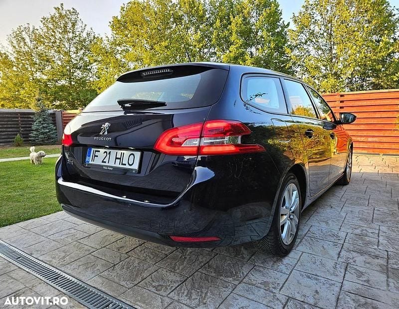 Second-hand Peugeot 308 Active 99 CP (72 kW) 2017 Culoarealbastru Break