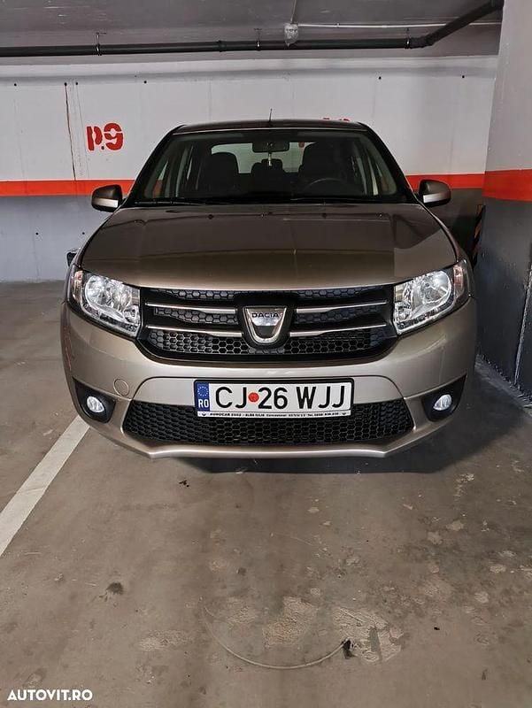 Maro Utilizat 2014 Dacia Logan Lauréate Berlinǎ | 4.200 EUR (Preț bun) - Imagine 1/4
