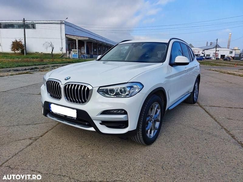 Culoarealb Utilizat 2021 BMW X3 xLine SUV | 36.900 EUR (Puțin scump) - Imagine 1/4