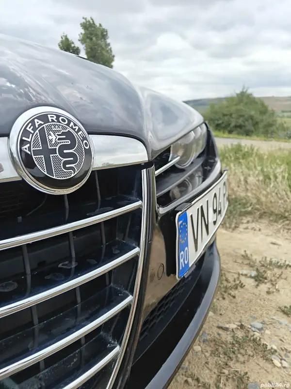 Utilizat 2011 Alfa Romeo 159 Berlinǎ | 11.200 EUR - Imagine 1/4