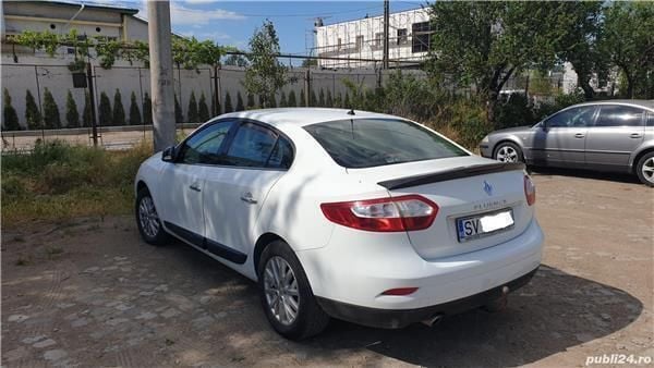 Second-hand Renault Fluence 80 kW (110 CP) 2014 Alb Berlinǎ