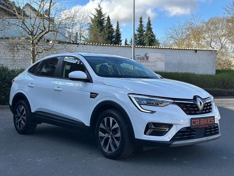 Utilizat 2022 Renault Arkana Zen SUV | 21.922 EUR (Preț bun) - Imagine 1/1