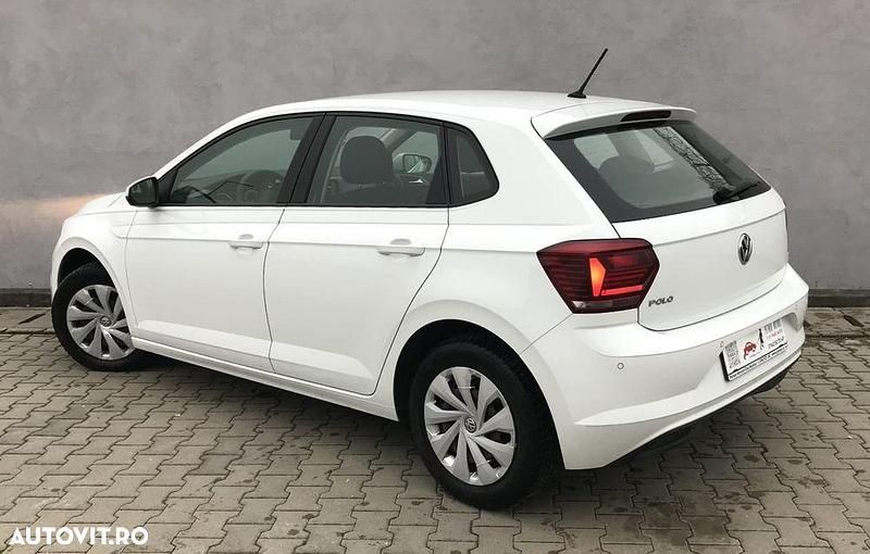 Second-hand VW Polo Comfortline 95 CP (69 kW) 2020 Culoarealb Hatchback
