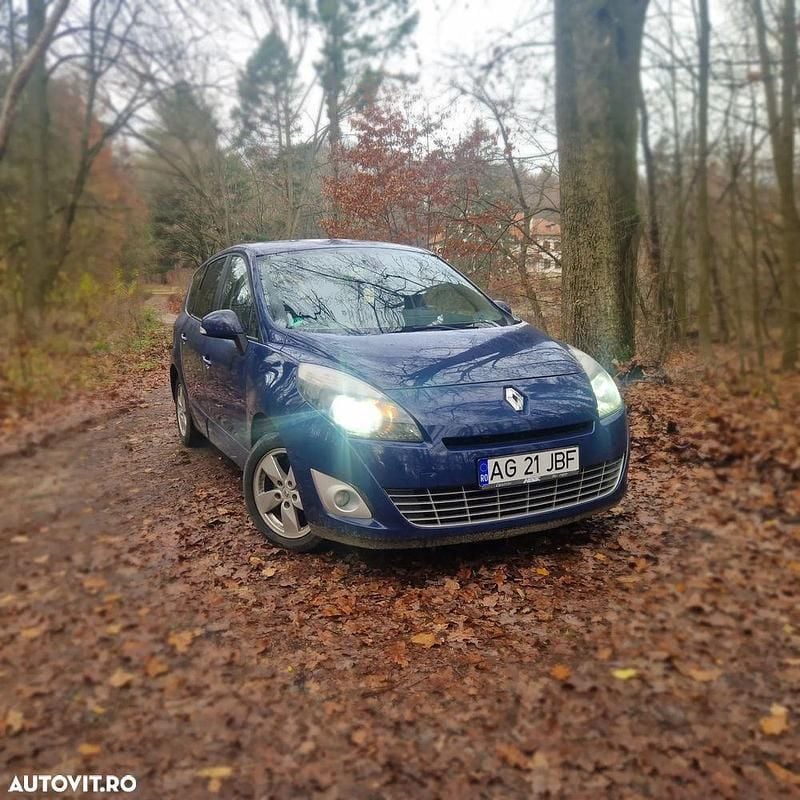 Culoarealbastru Utilizat 2010 Renault Grand Scénic III Expression Monovolum | 3.000 EUR (Super Preț) - Imagine 1/4