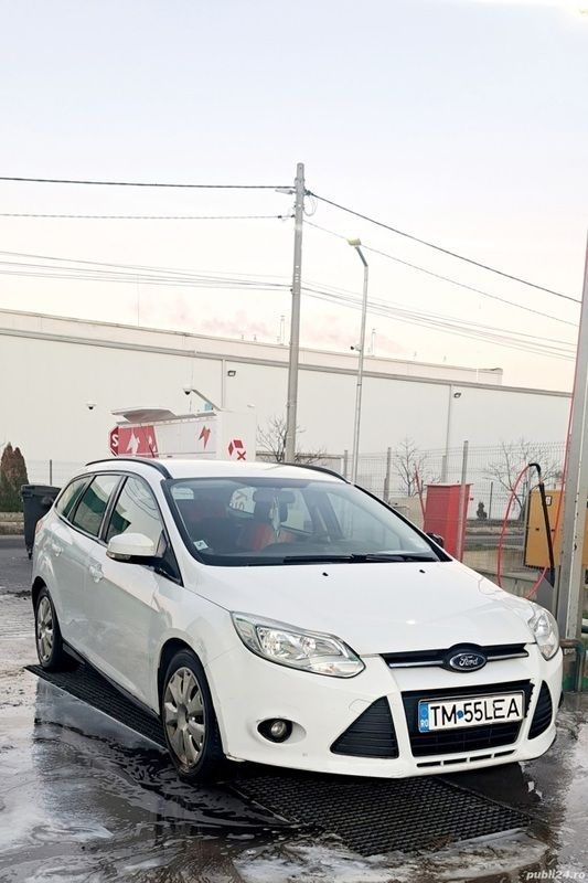 Utilizat 2012 Ford Focus Break | 3.700 EUR (Preț OK) - Imagine 1/4