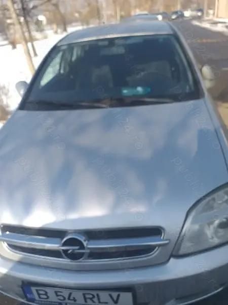 Second-hand Opel Vectra 2004 Berlinǎ