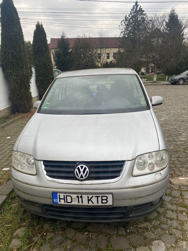 Utilizat 2006 VW Touran Monovolum | 1.850 EUR (Preț bun) - Imagine 1/4