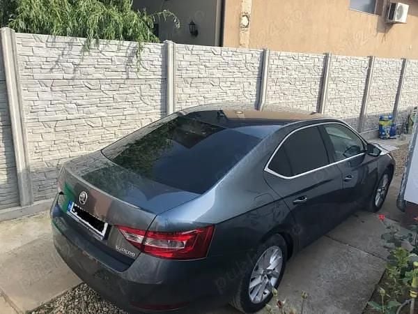 Second-hand Skoda Superb 150 CP (110 kW) 2018 Hatchback
