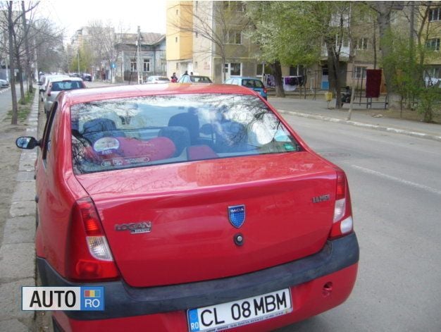 Second-hand Dacia Logan 78 CP (57 kW) 2008 Rosu Berlinǎ