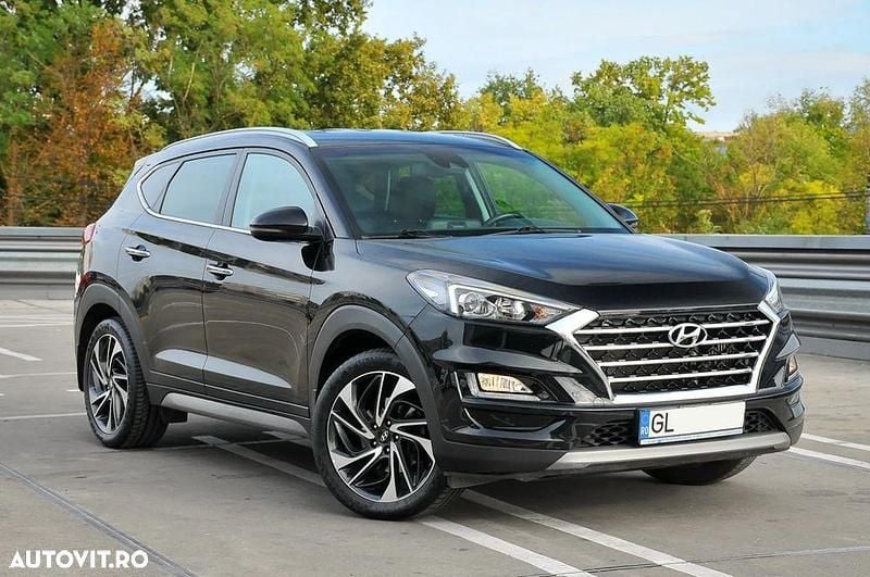 Culoarenegru Utilizat 2019 Hyundai Tucson Premium SUV | 19.500 EUR (Preț OK) - Imagine 1/4