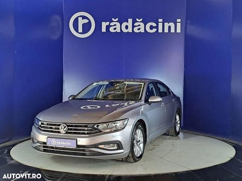 Gri Utilizat 2021 VW Passat Berlinǎ | 19.500 EUR (Preț OK) - Imagine 1/4