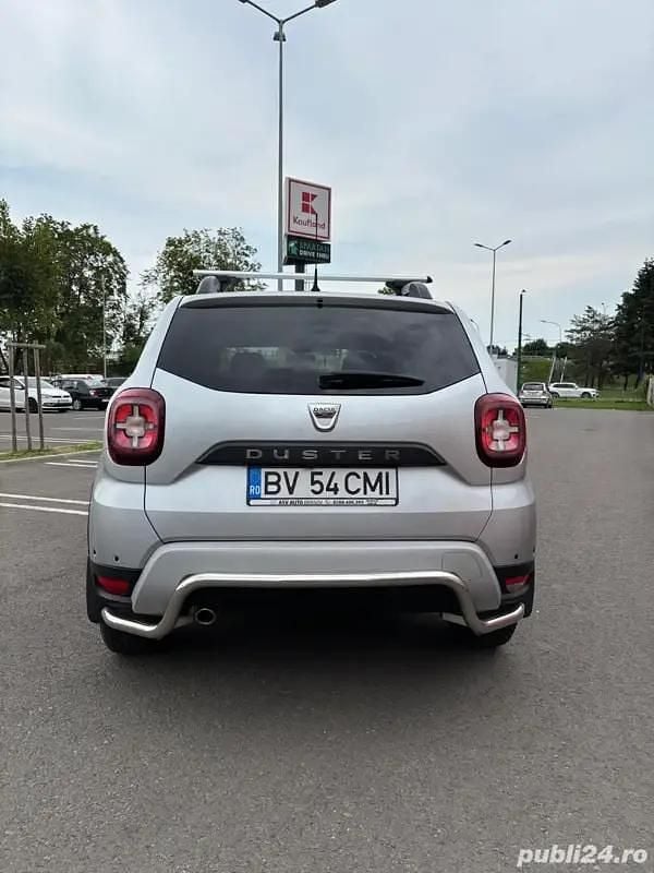 Second-hand Dacia Duster 150 CP (110 kW) 2020 Gri SUV