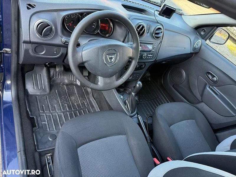 Second-hand Dacia Logan Prestige 90 CP (66 kW) 2016 Culoarealbastru Break