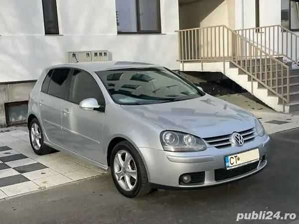 Gri Utilizat 2009 VW Golf VI Hatchback | 2.500 EUR (Preț bun) - Imagine 1/4